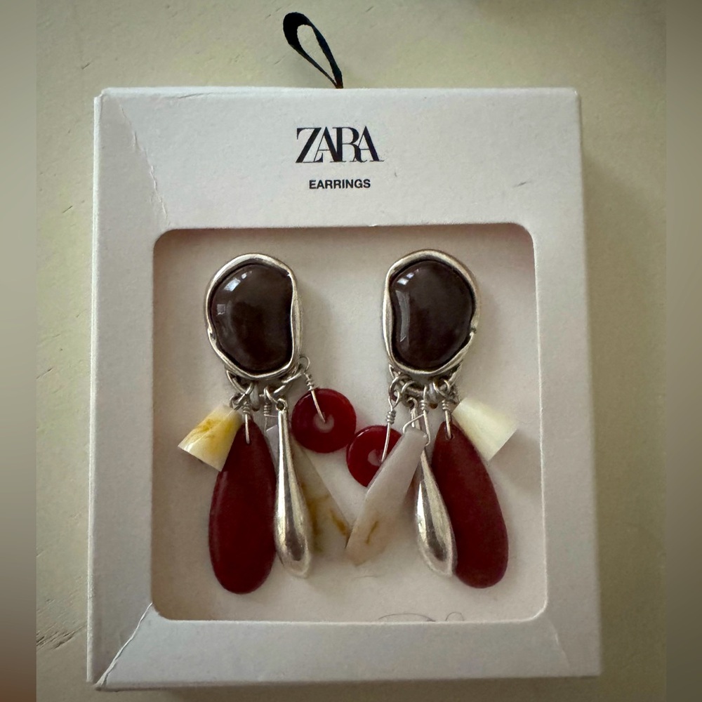 NWT ZARA BOHO/ WESTERN STYLE DANGLE EARRINGS